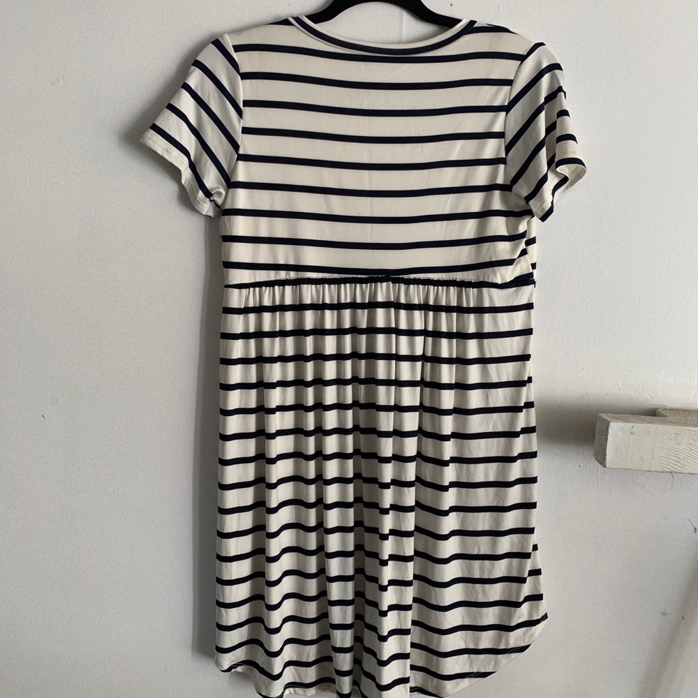 ⭐️ BABYDOLL STRIPED DRESS VARIOUS SIZES - Picture 2 of 4